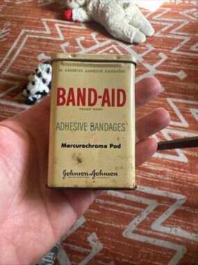 Vintage Band-Aid Metal Tin - Cream